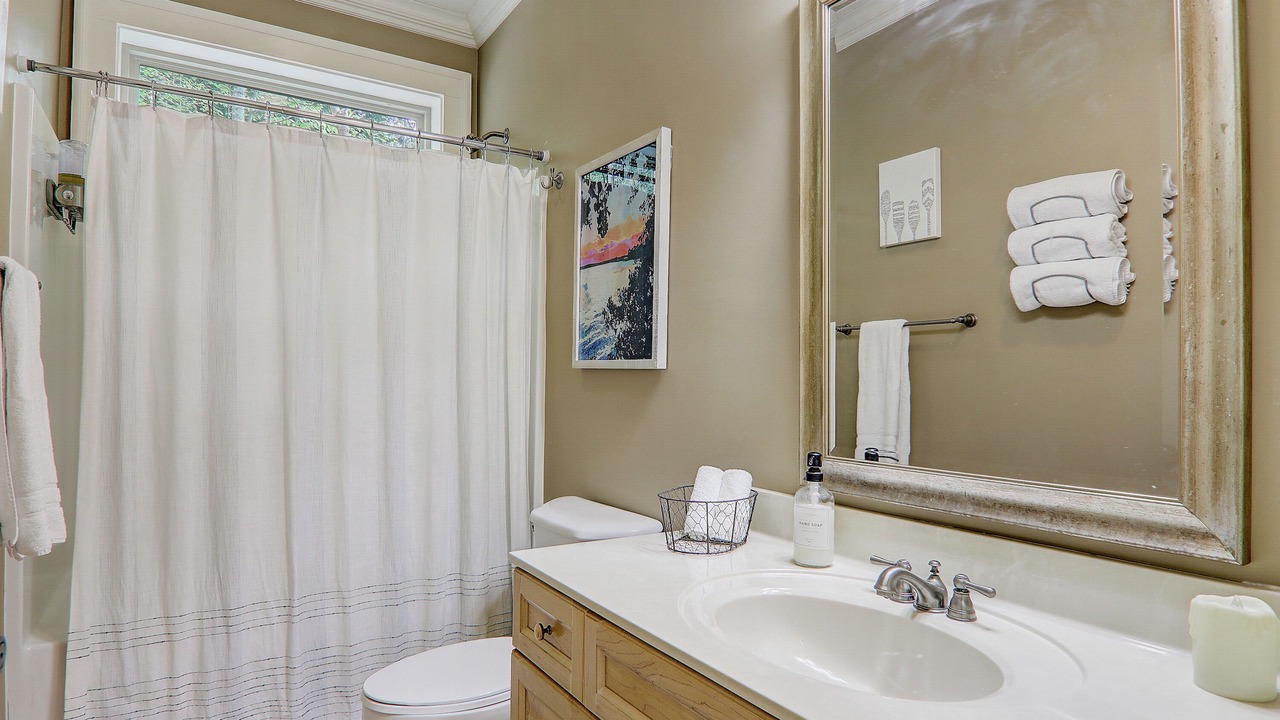 Photo of Bathroom in Lake Lure