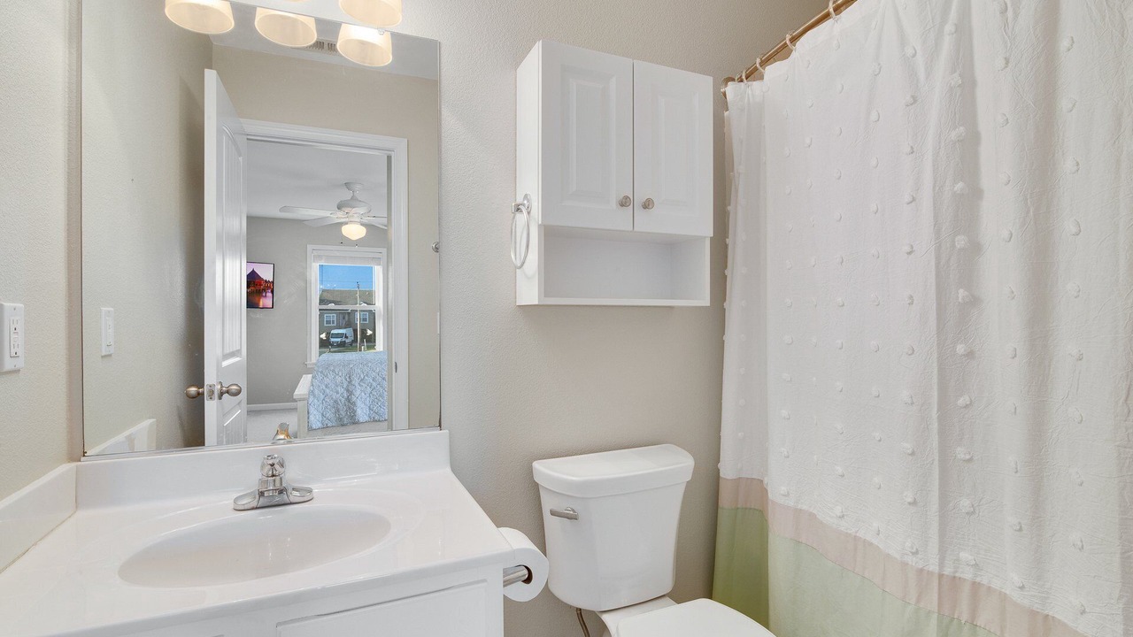 Photo of Bathroom in Colington Harbour