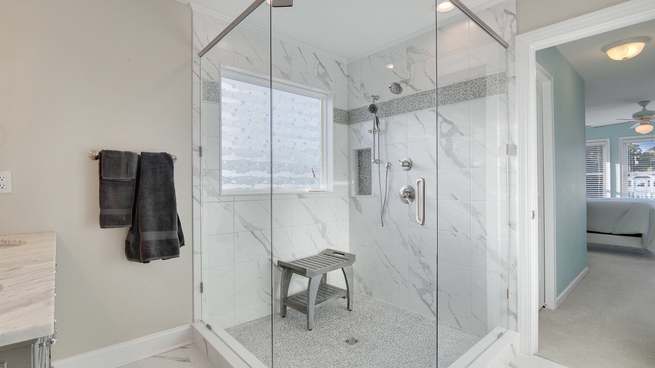 Photo of Bathroom in Colington Harbour