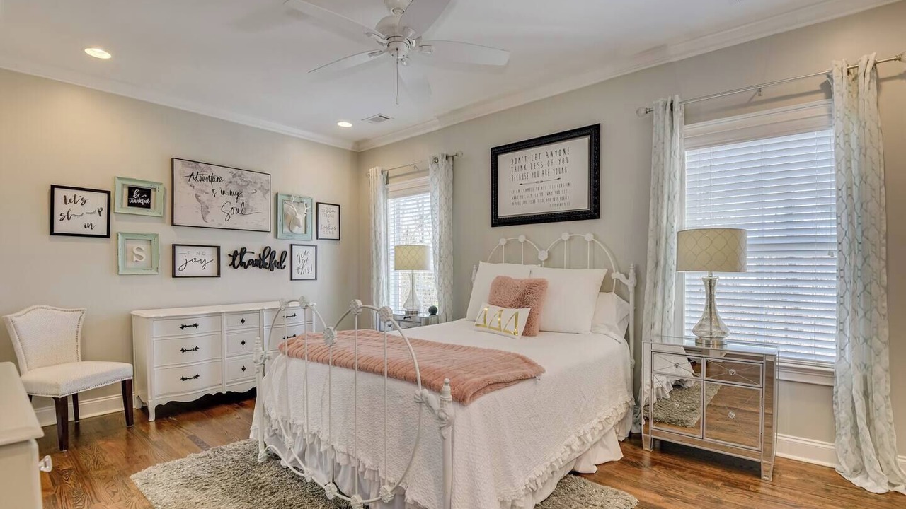 Photo of Bedroom in Appling