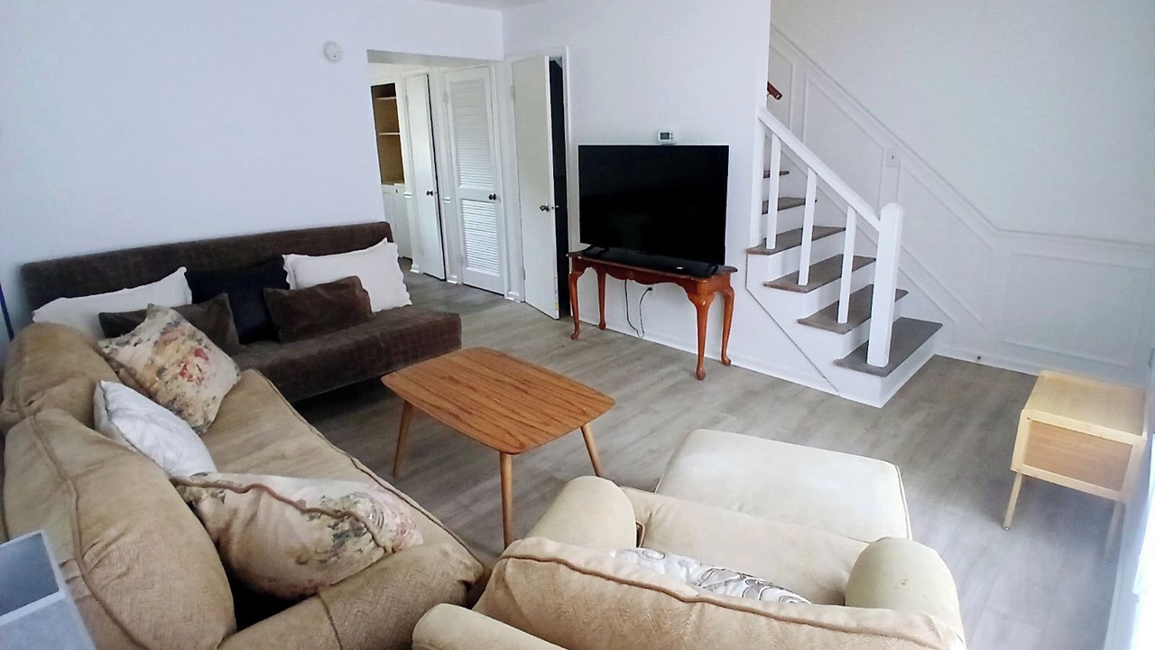 Photo of Livingroom in Southwest Raleigh
