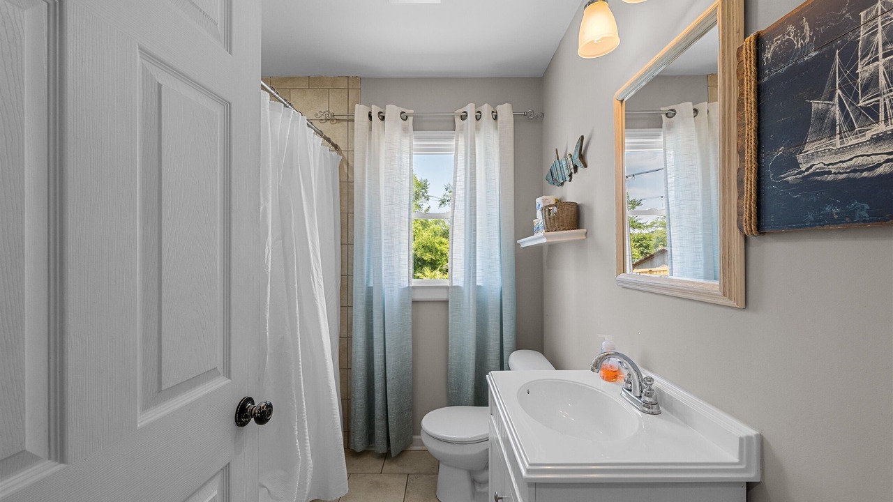 Photo of Bathroom in Summerville