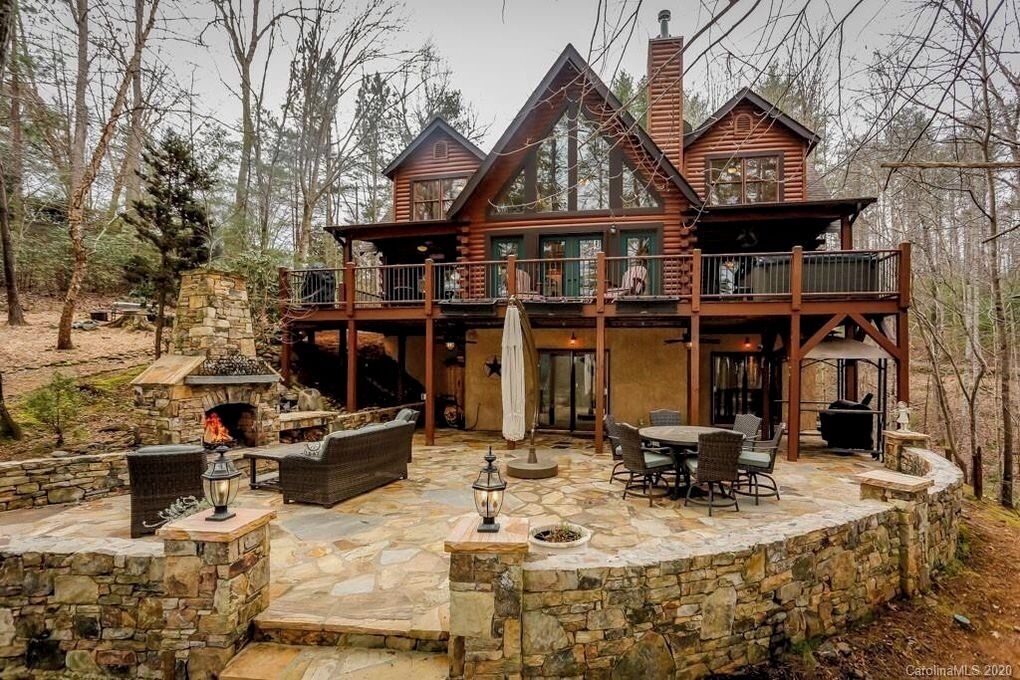 Photo of Outdoor in Mill Spring
