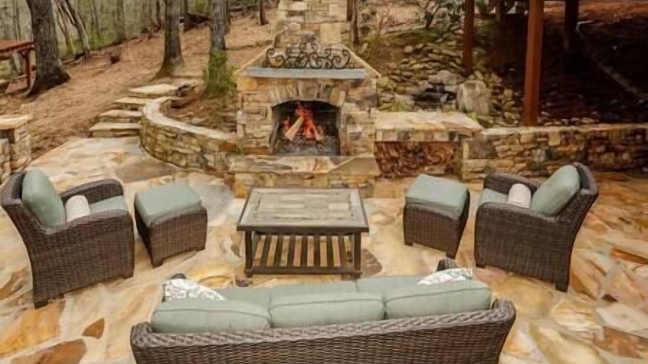 Photo of Livingroom in Mill Spring