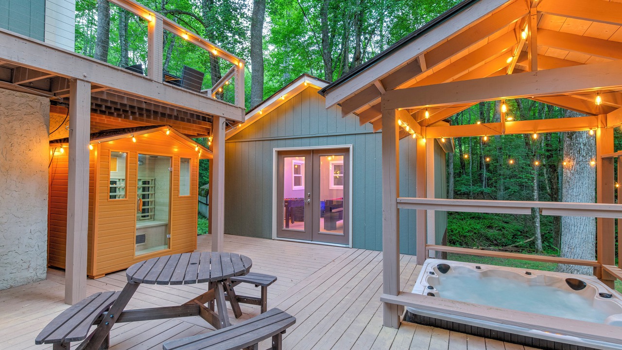 Photo of Patio Balcony in Hendersonville