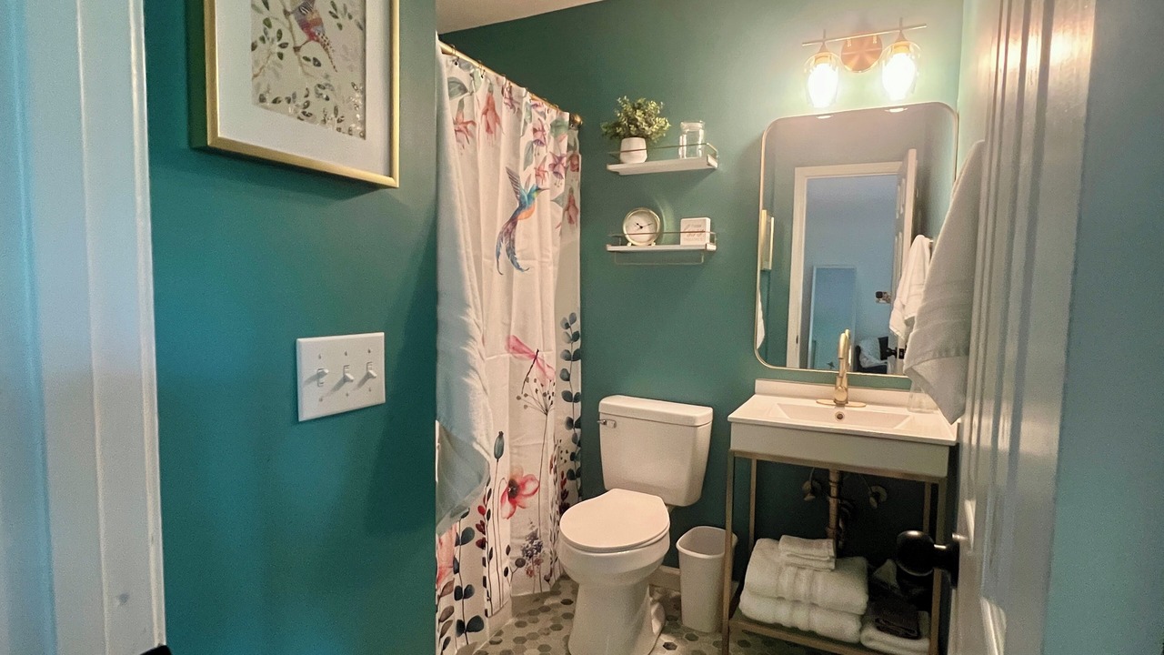 Photo of Bathroom in Otto