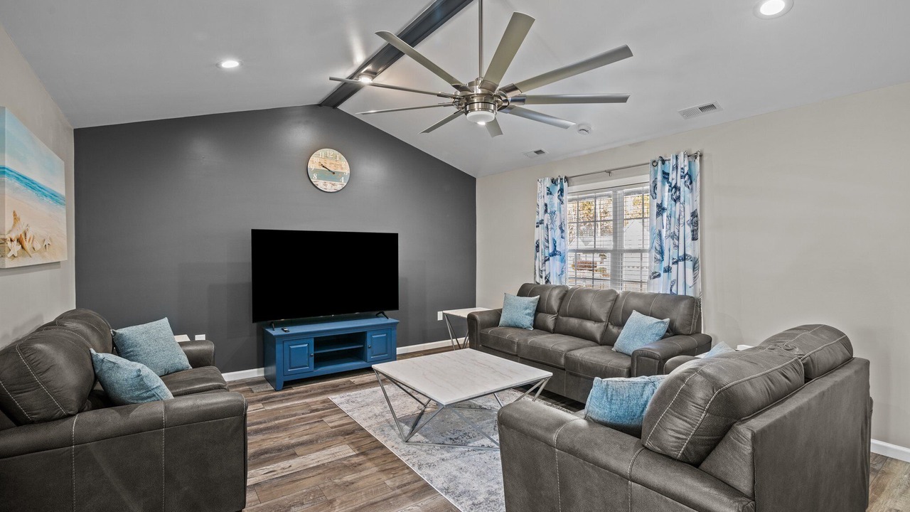 Photo of Bedroom in James City