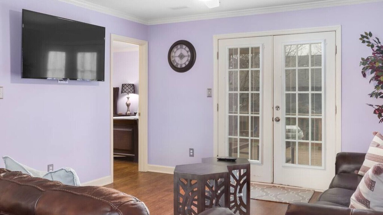 Photo of Livingroom in Northeast Raleigh