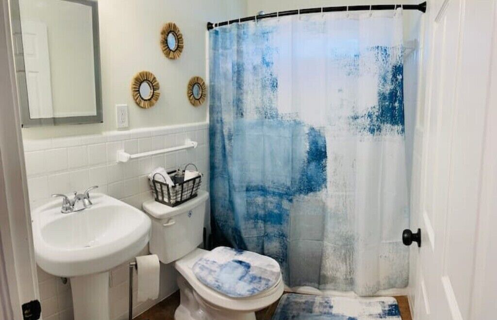 Photo of Bathroom in Gunter Afs