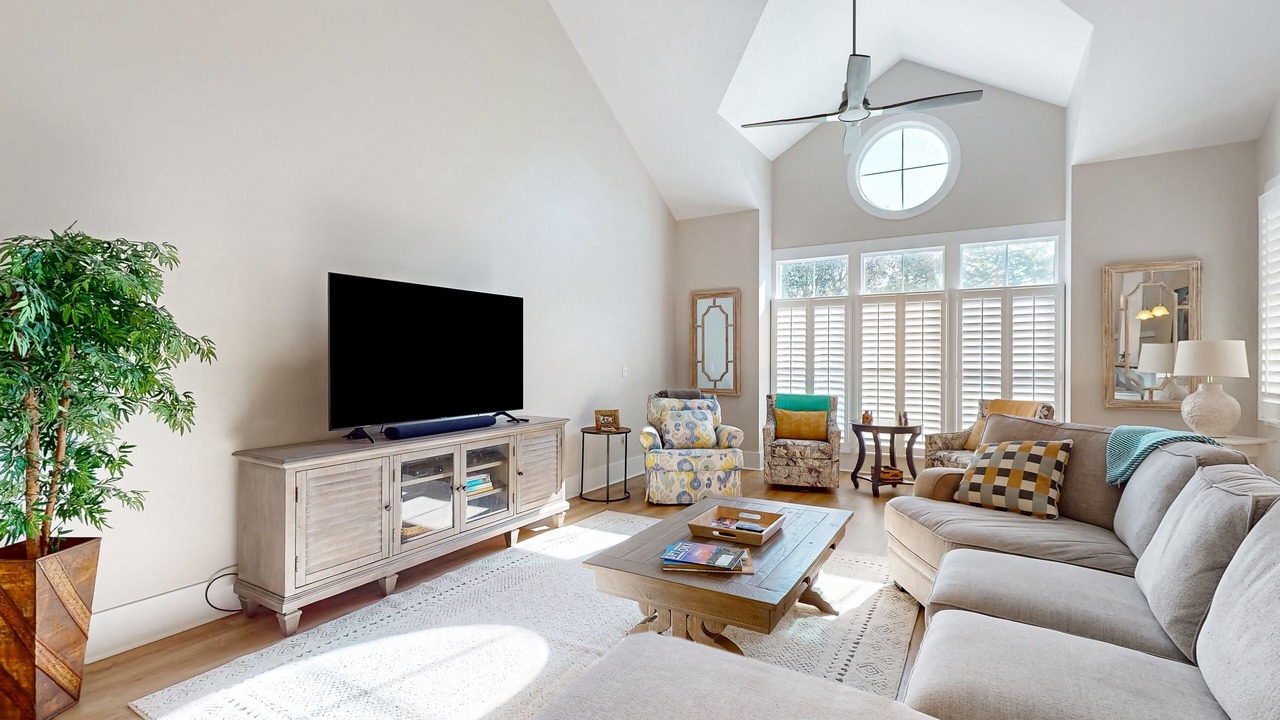 Photo of Livingroom in St. James
