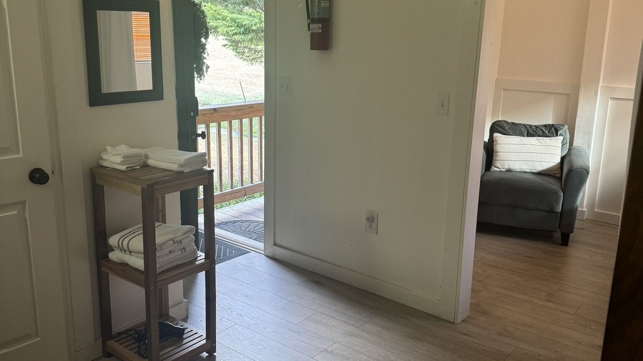 Photo of Bedroom in Robbinsville