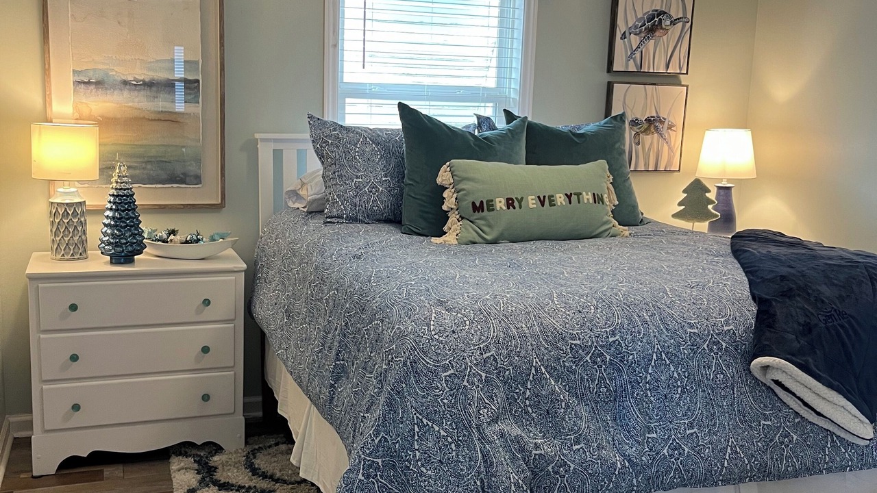Photo of Bedroom in Emerald Isle