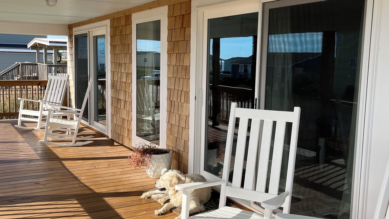 Photo of Patio Balcony in Emerald Isle