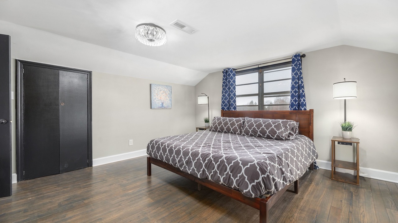 Photo of Bedroom in Statesville