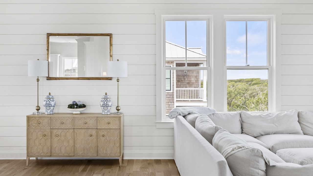 Photo of Livingroom in Indian Beach