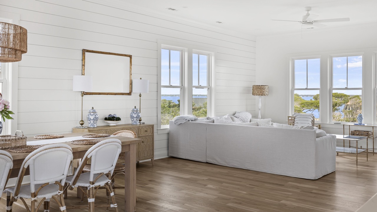 Photo of Livingroom in Indian Beach