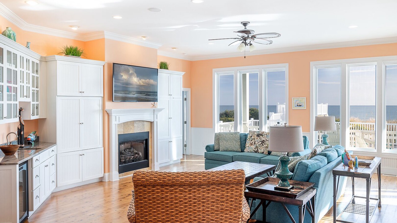 Photo of Livingroom in Emerald Isle