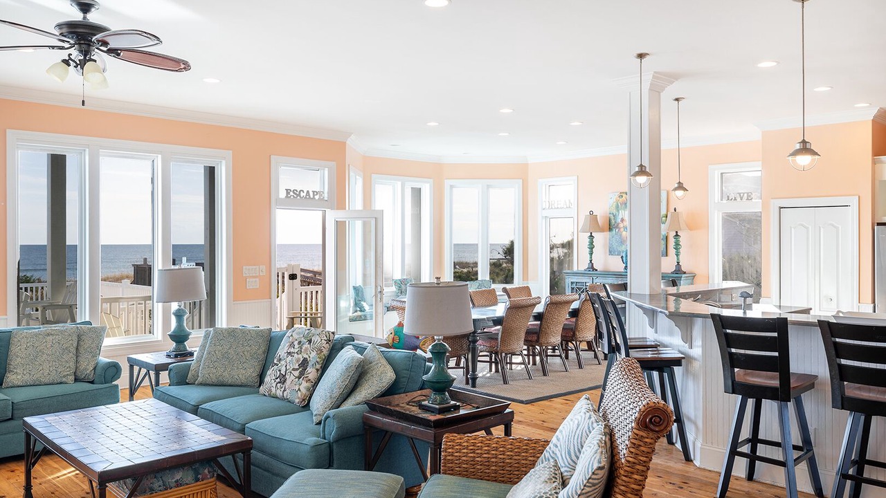 Photo of Livingroom in Emerald Isle