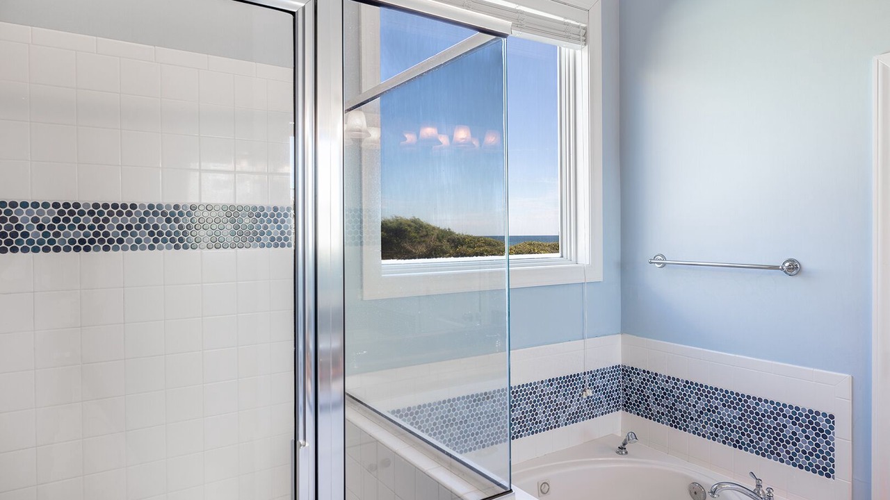Photo of Bathroom in Emerald Isle