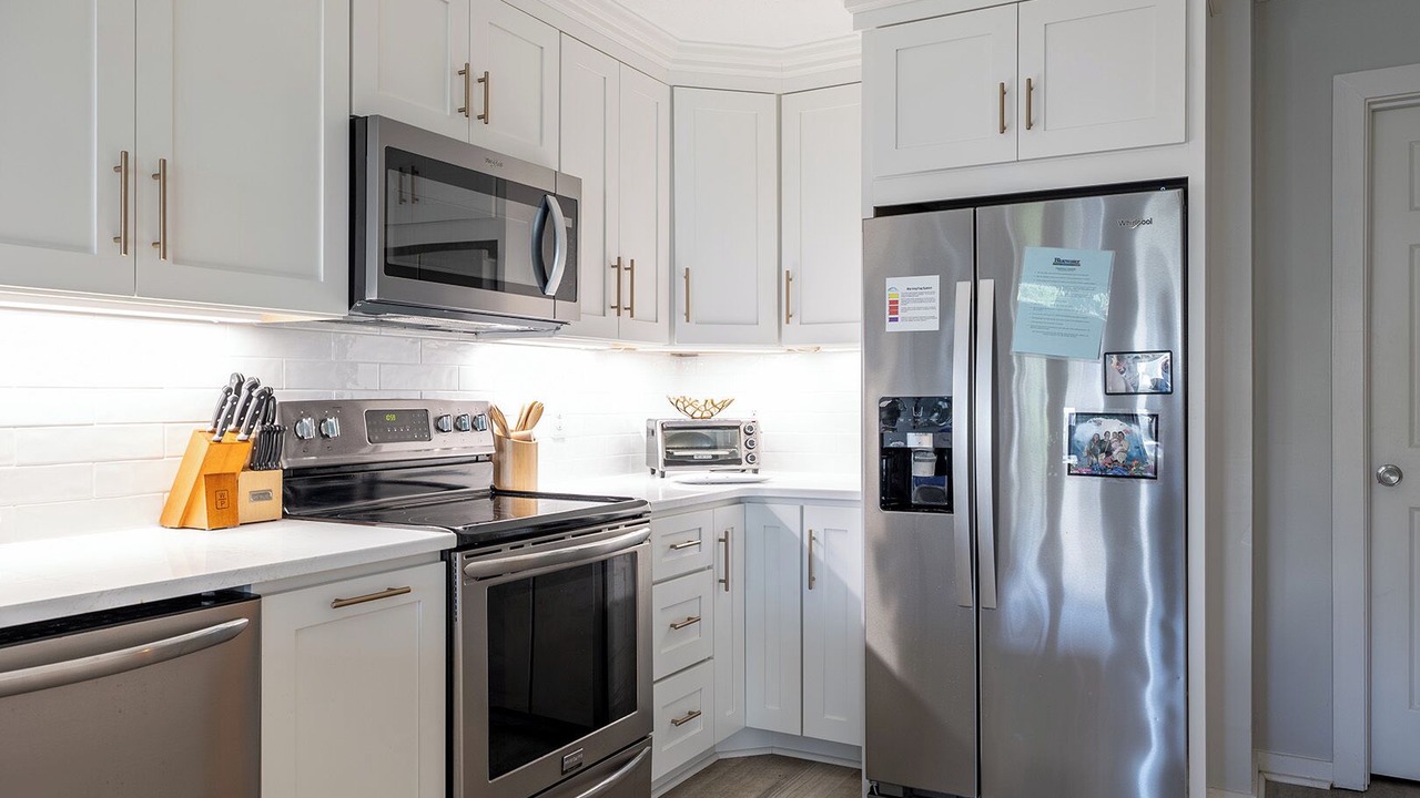 Photo of Kitchen in Pine Knoll Shores