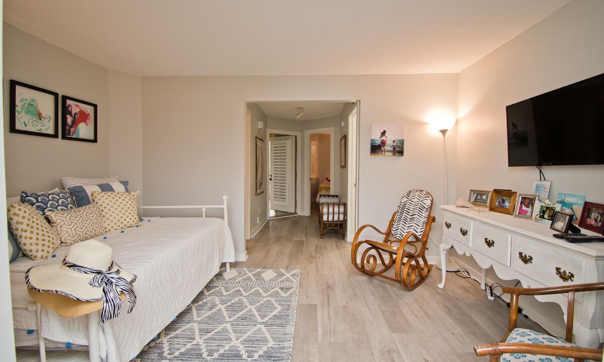 Photo of Bedroom in Pine Knoll Shores