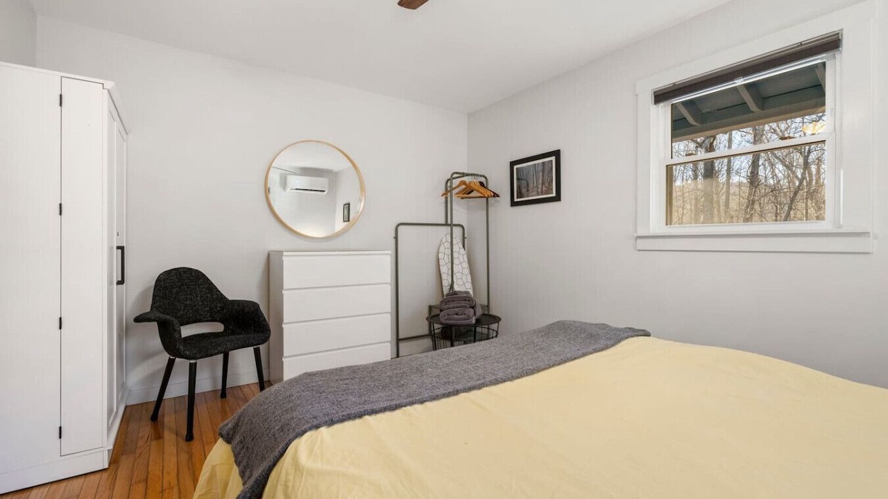 Photo of Bedroom in Gerton