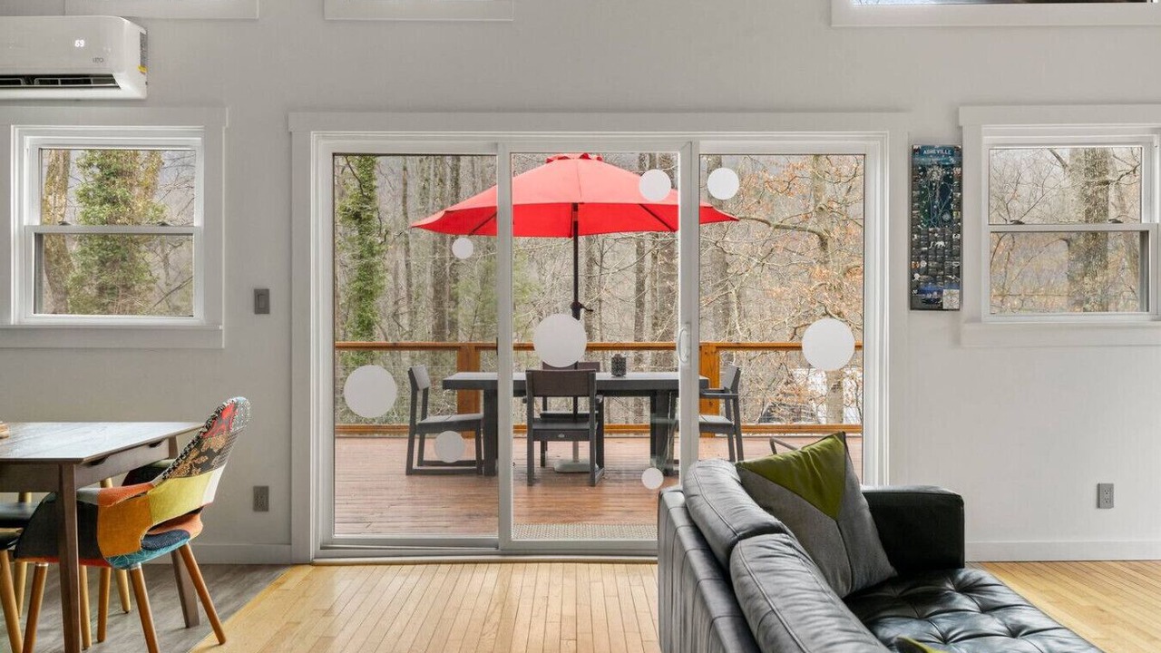 Photo of Livingroom in Gerton