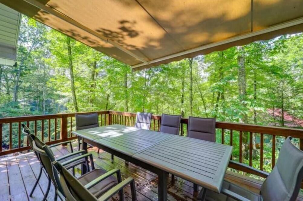 Photo of Outdoor in Newland