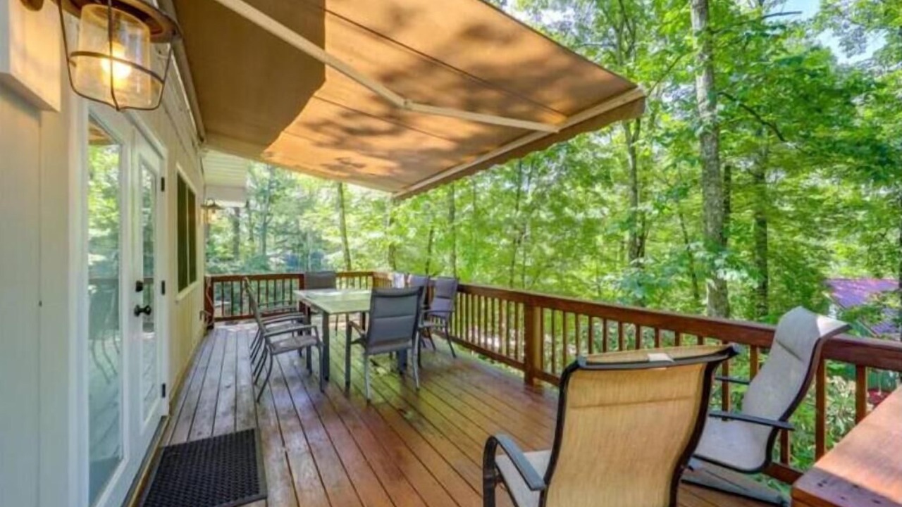 Photo of Outdoor in Newland