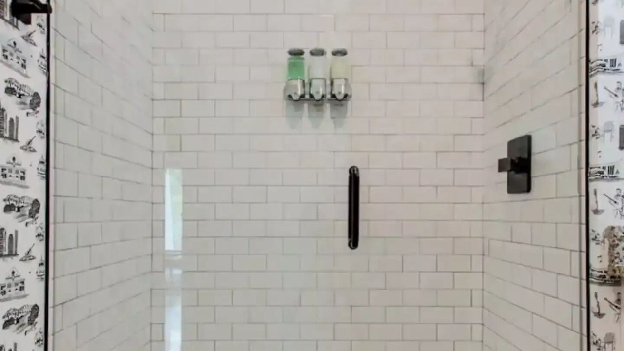 Photo of Bathroom in TMAG Thompson LN - Murfreesboro Rd