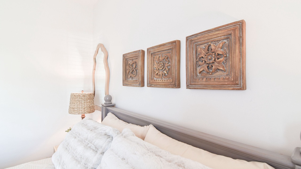Photo of Bedroom in Belmont Historic District
