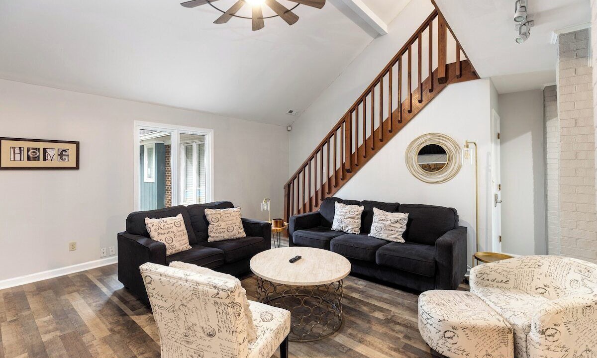 Photo of Livingroom in Charlotte