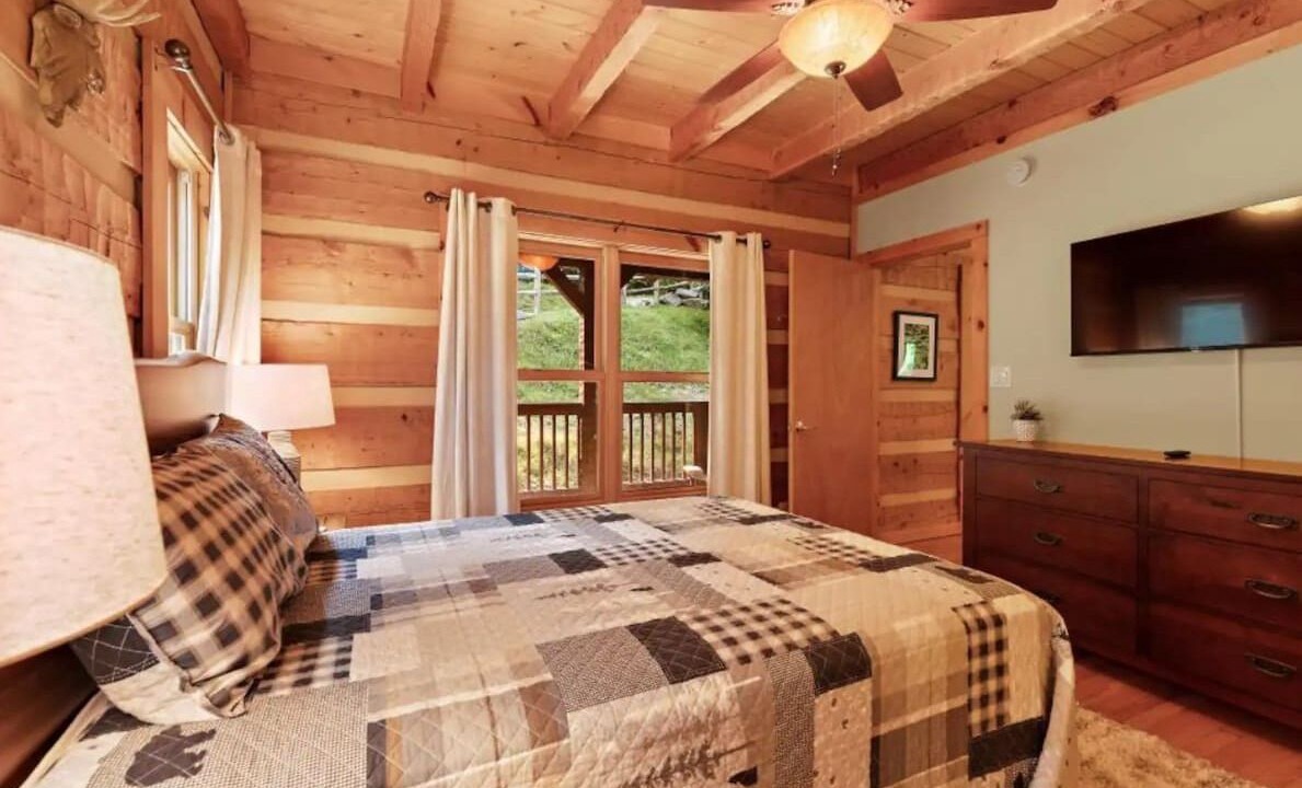 Photo of Bedroom in Charter Hills
