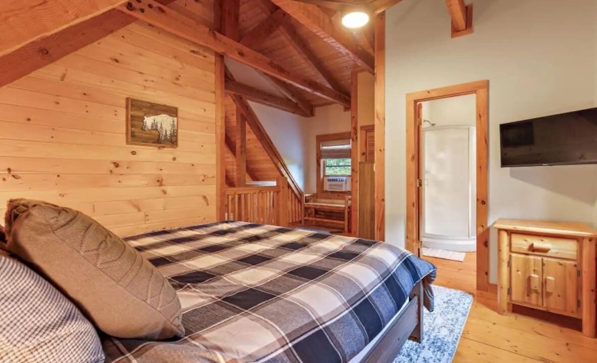 Photo of Bedroom in Charter Hills
