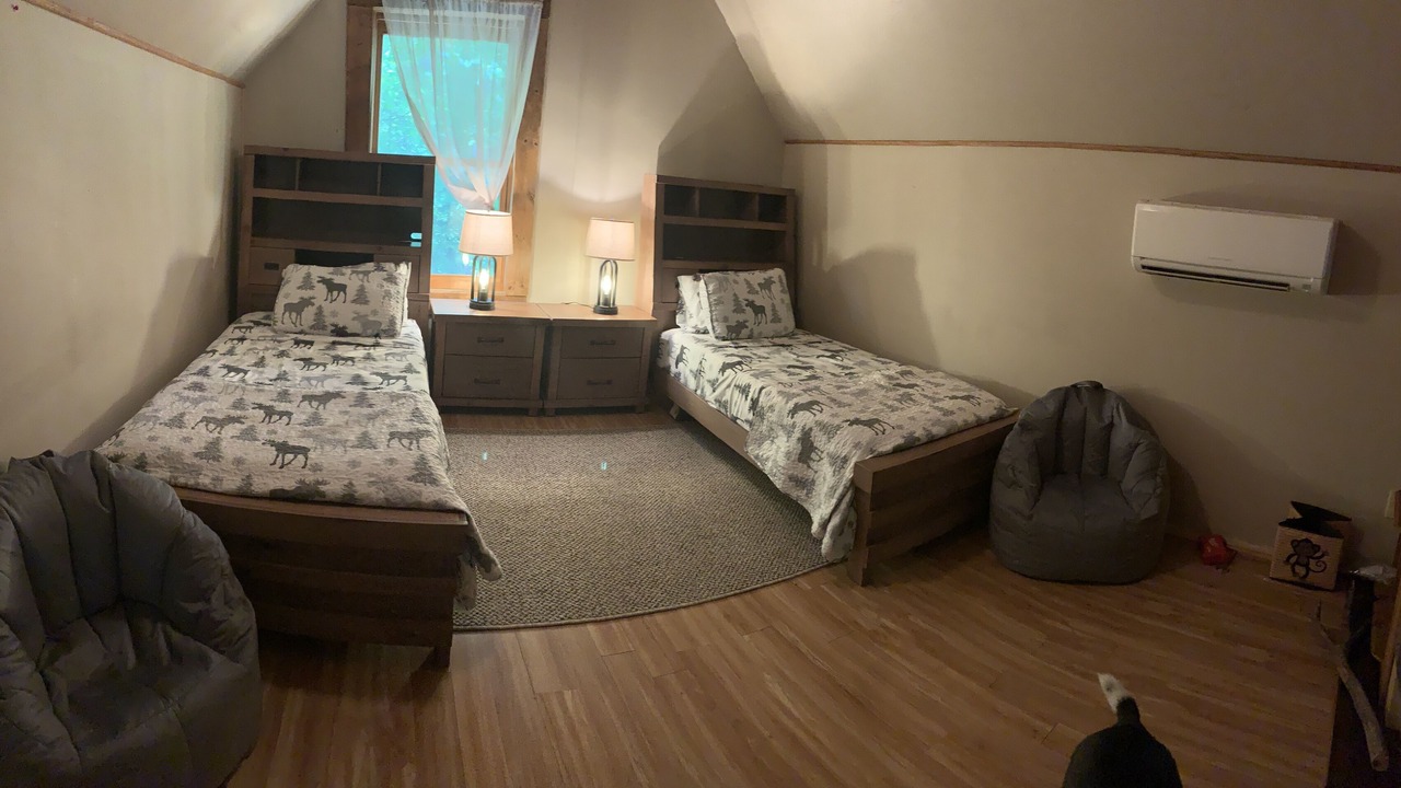 Photo of Bedroom in Boomer