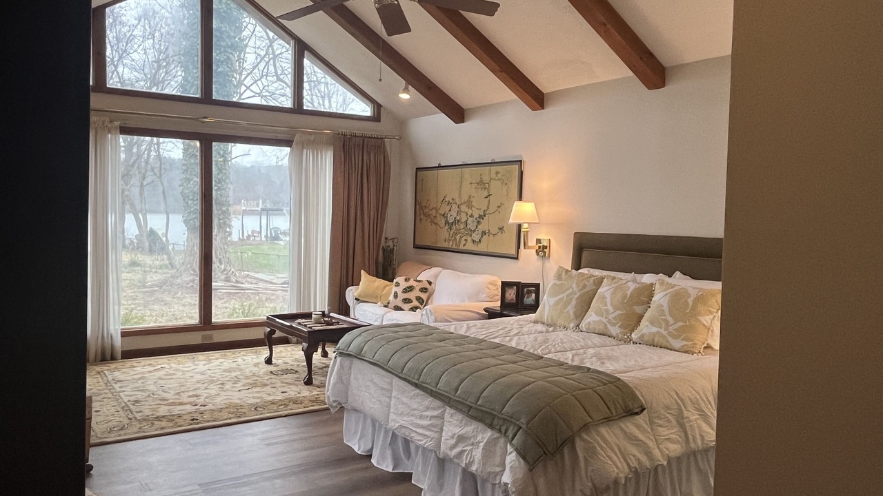 Photo of Bedroom in Hickory