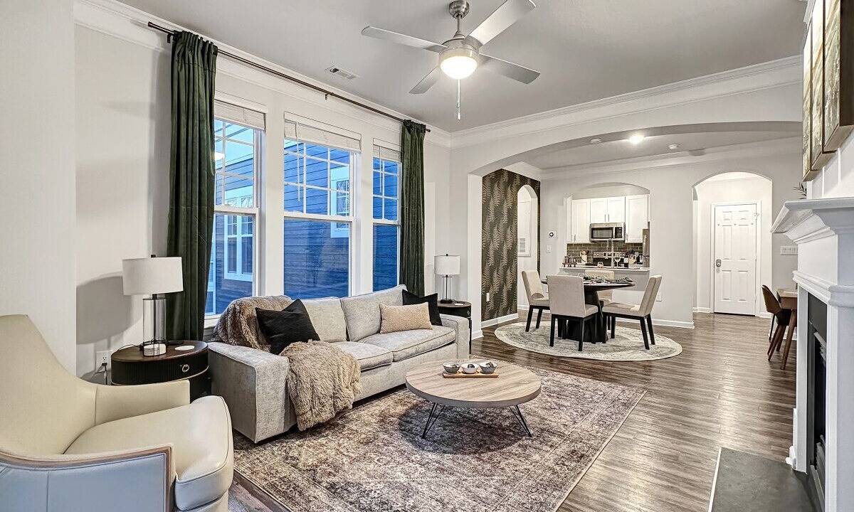 Photo of Livingroom in Huntersville