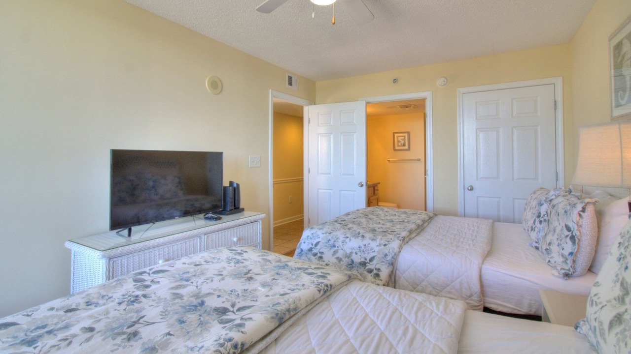 Photo of Bedroom in Ash
