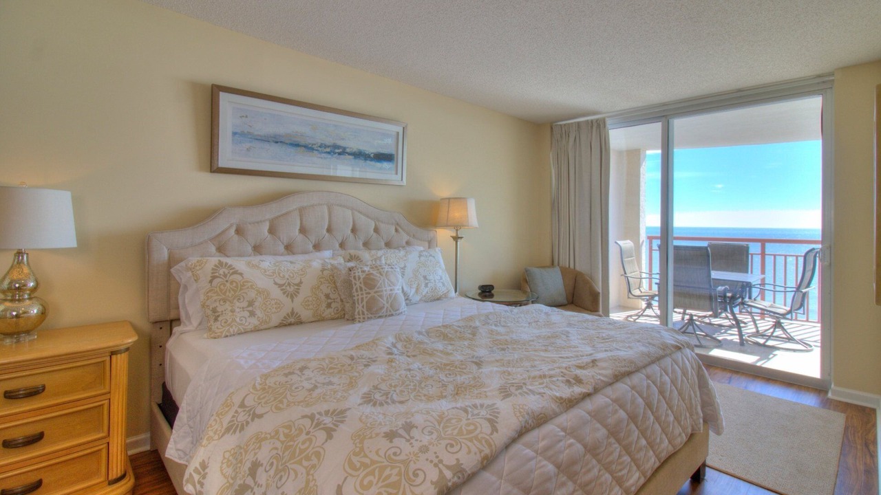 Photo of Bedroom in Ash