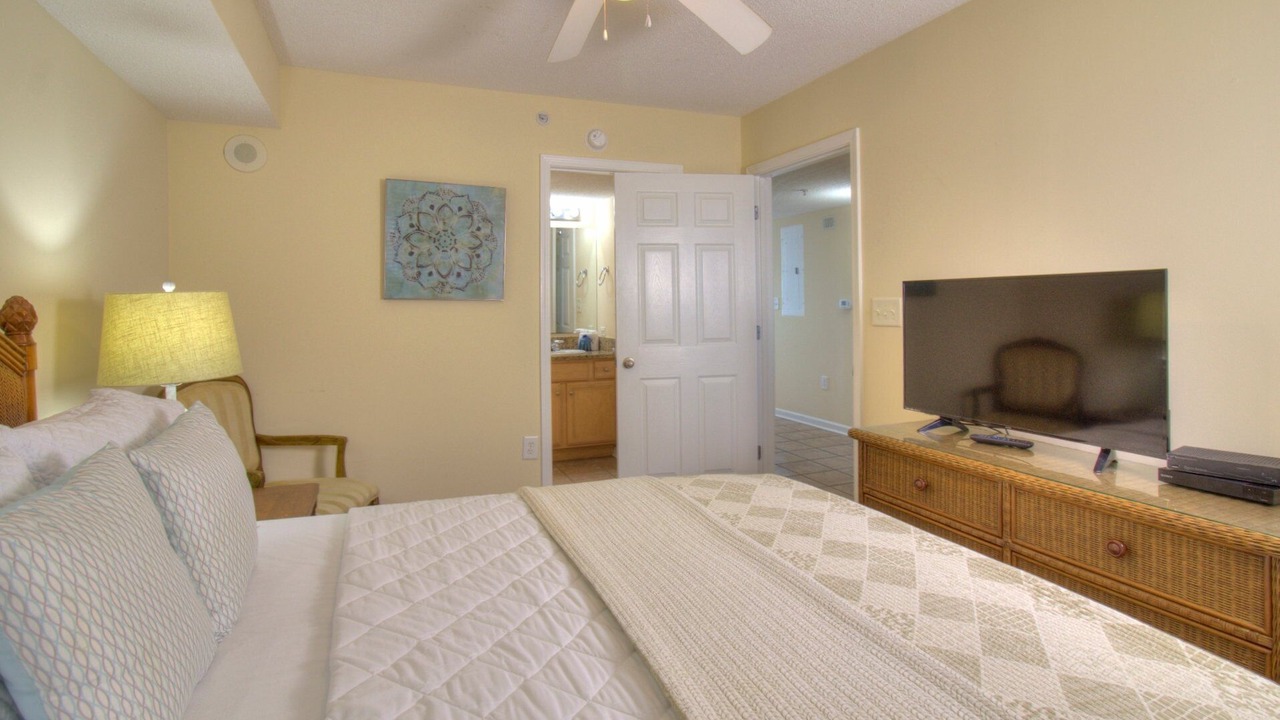 Photo of Bedroom in Ash