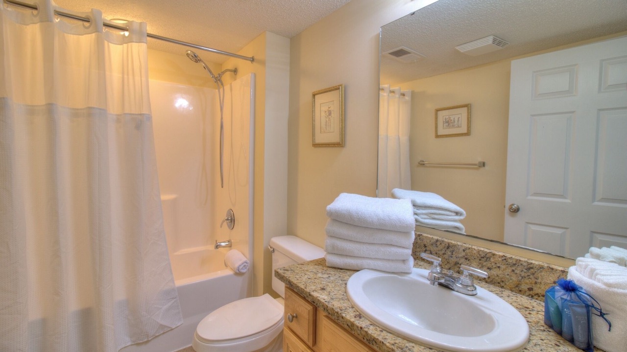 Photo of Bathroom in Ash