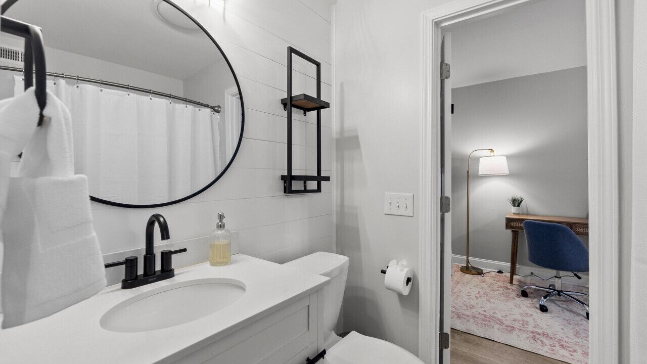 Photo of Bathroom in Lake Norman of Catawba