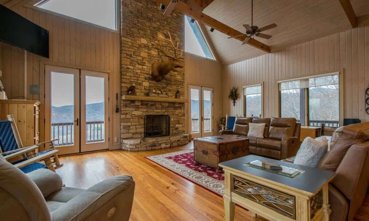 Photo of Bedroom in Skyland
