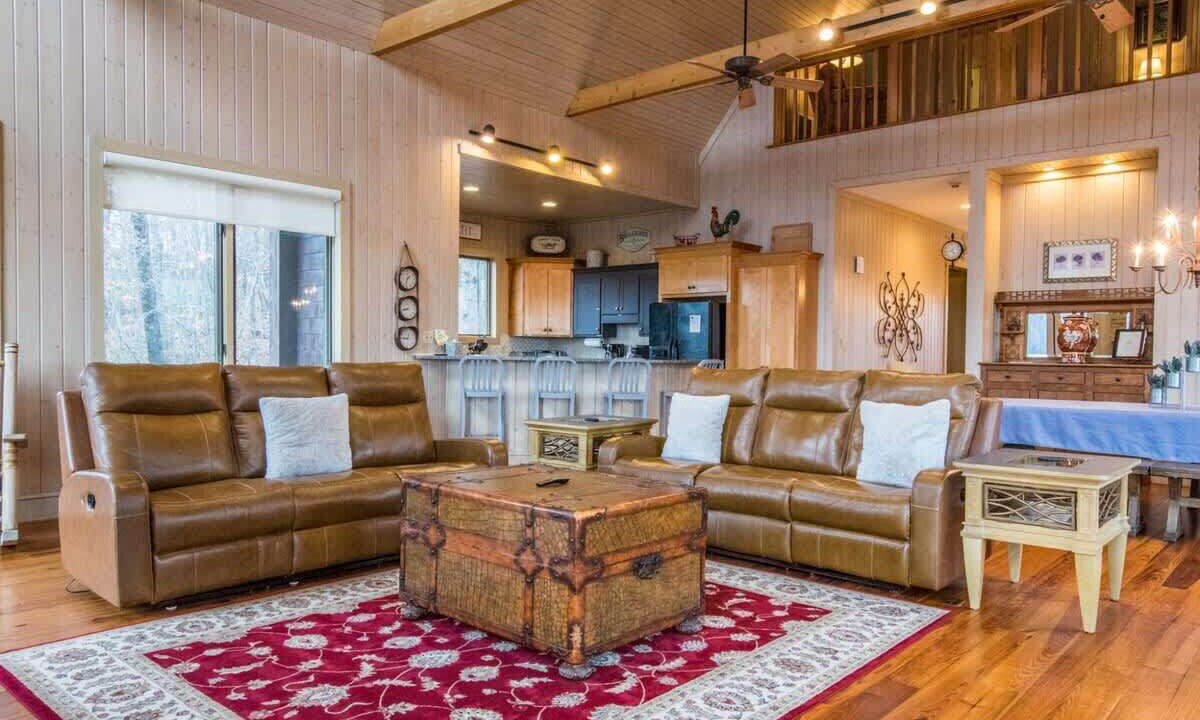 Photo of Bedroom in Skyland
