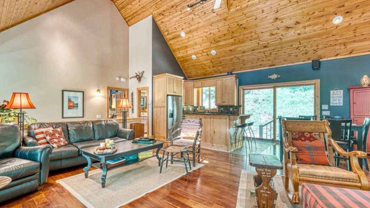 Photo of Livingroom in Murphy