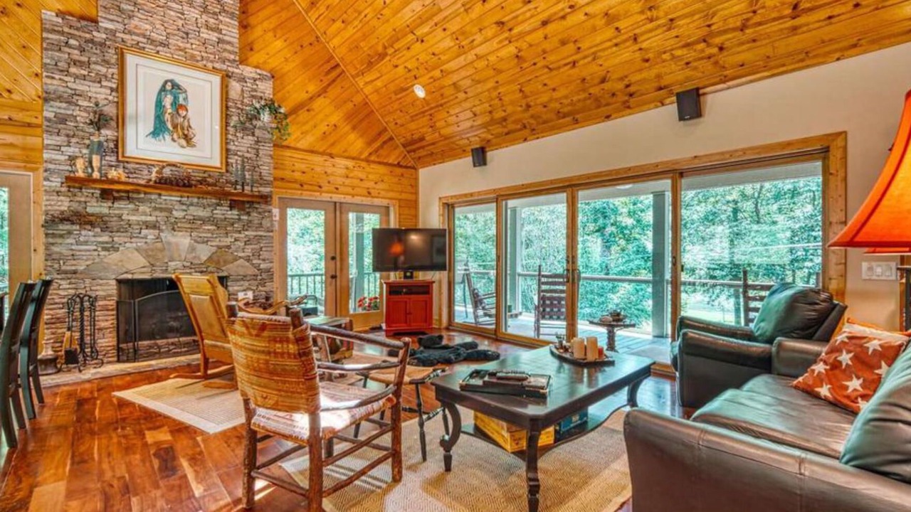 Photo of Livingroom in Murphy