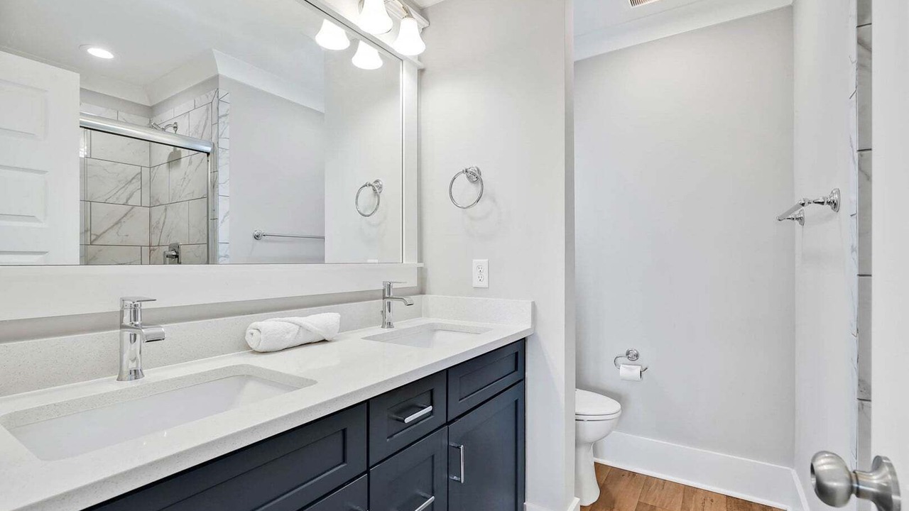 Photo of Bathroom in Oak Island