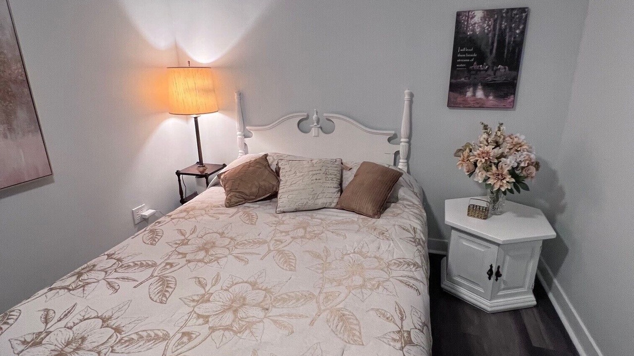 Photo of Bedroom in Lewisville