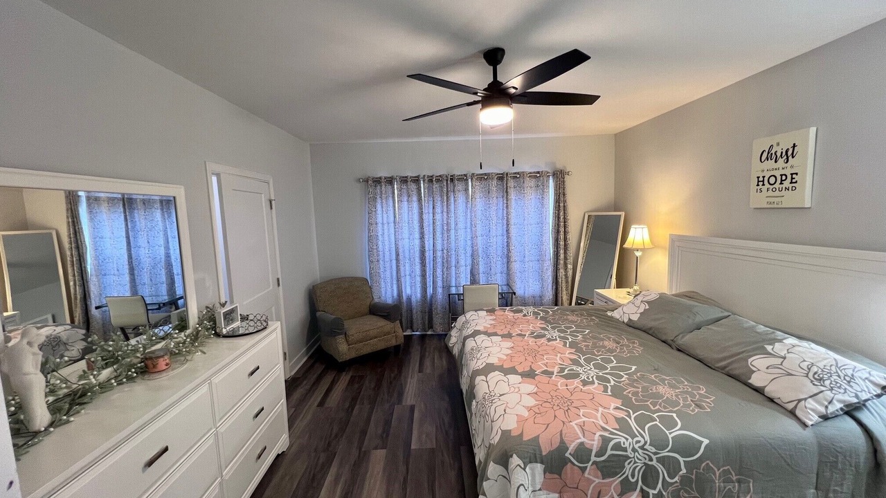 Photo of Bedroom in Lewisville