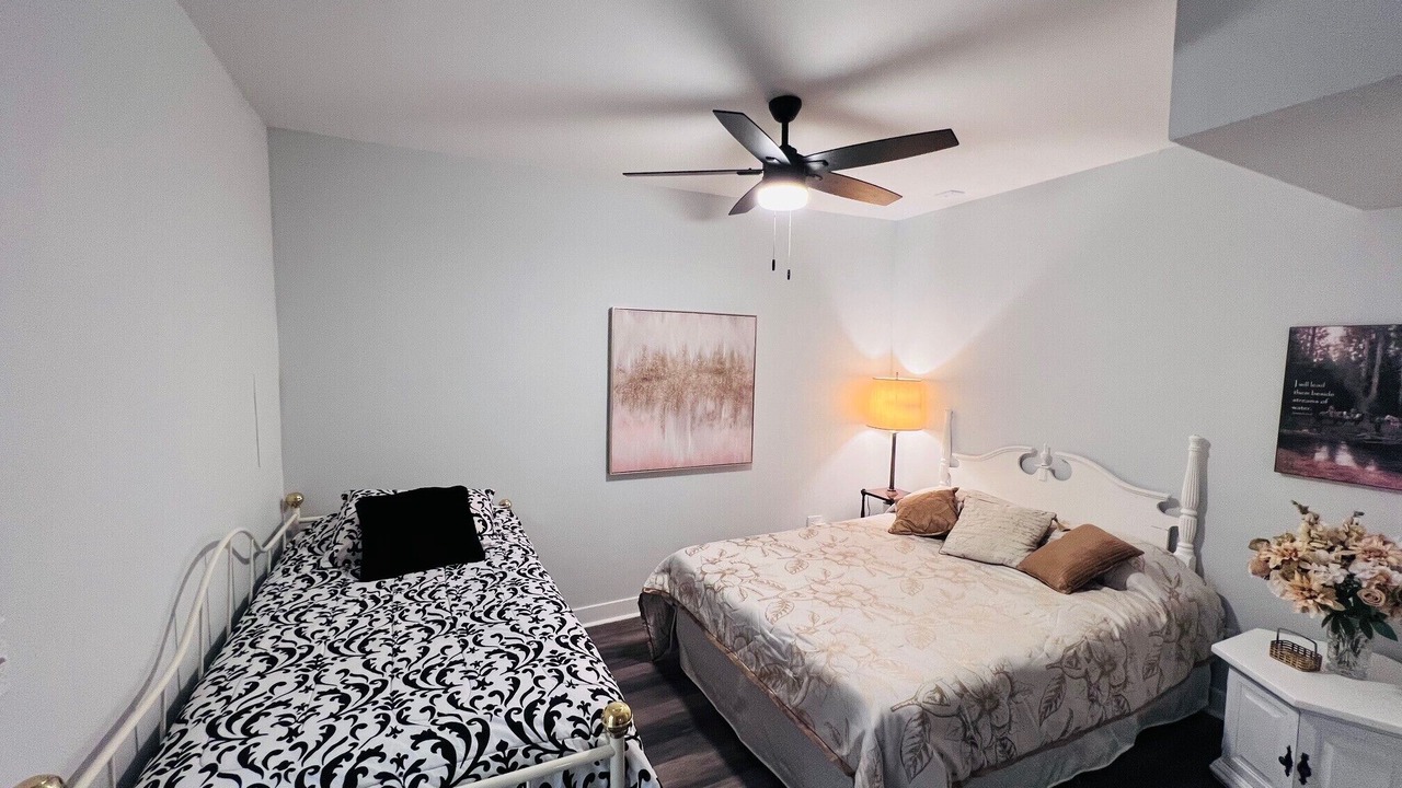 Photo of Bedroom in Lewisville